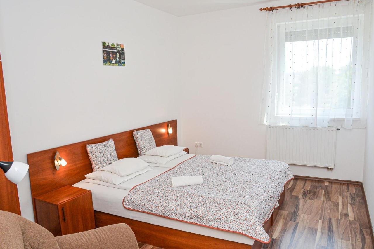 Apartman Otto Hajdúszoboszló Eksteriør bilde