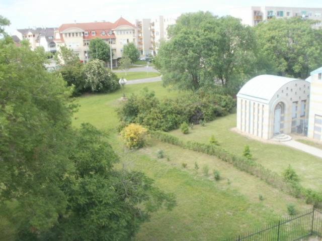 Apartman Otto Hajdúszoboszló Eksteriør bilde